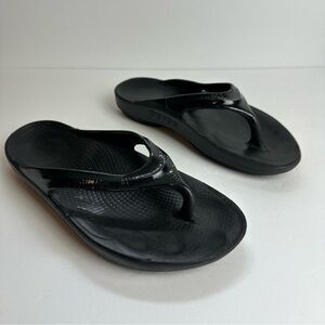 Oofos Oolala Flip Flop Women's Size 9 Sandals EU 40 Thongs Black Recovery